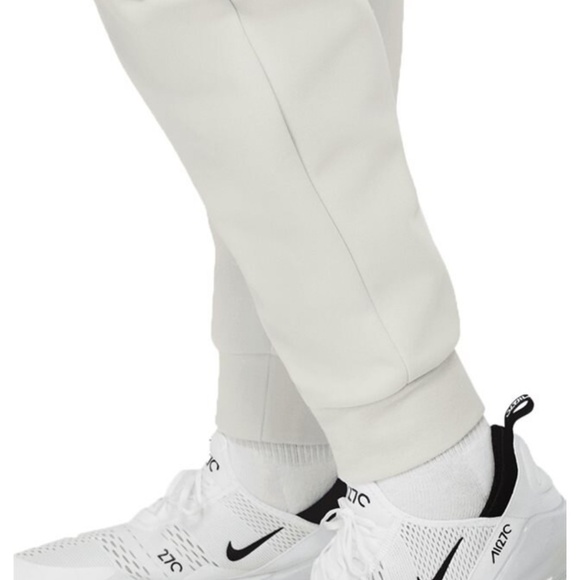Nike Sportswear Tech Fleece Pant - Picture 7 of 7